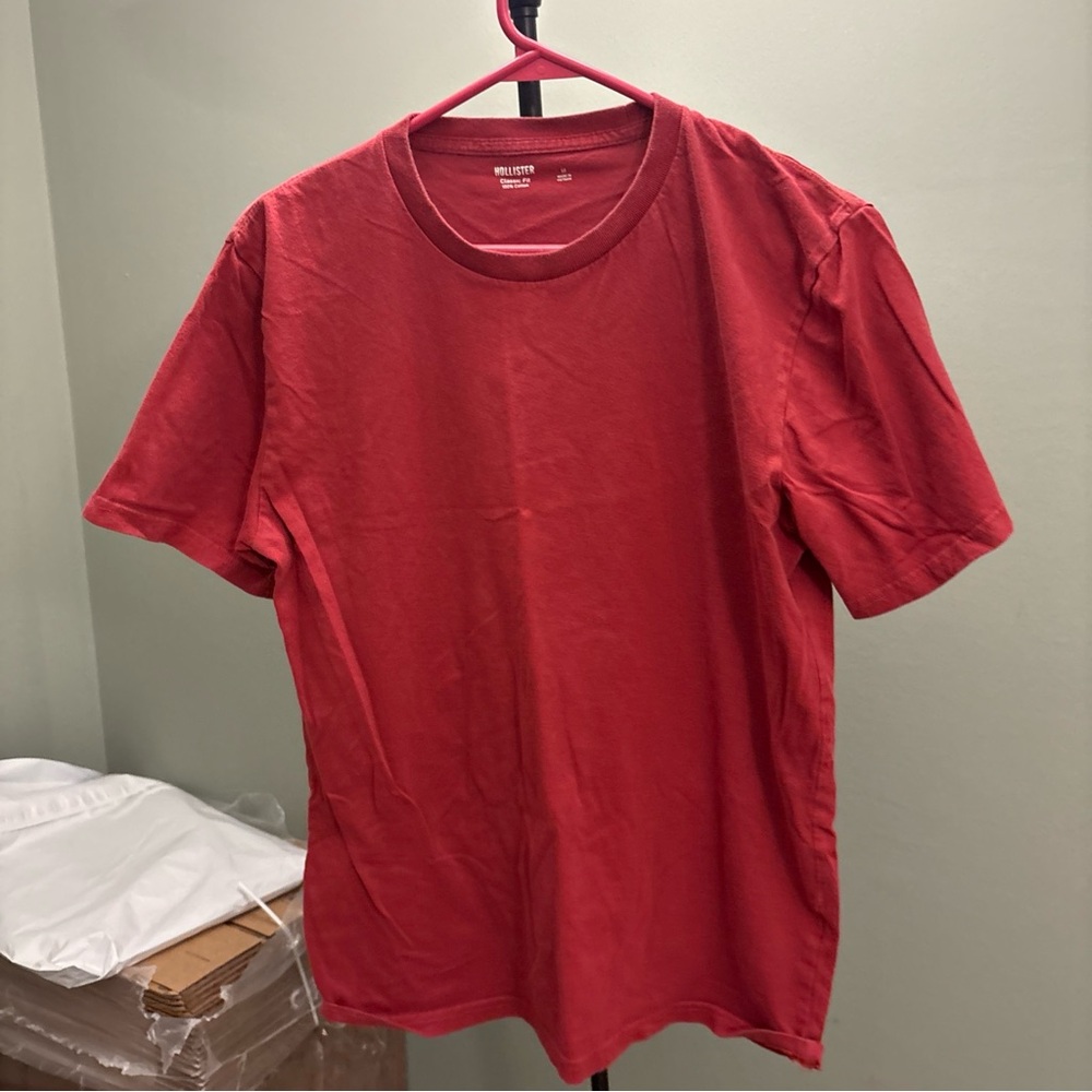 Hollister Red Men's T-Shirt